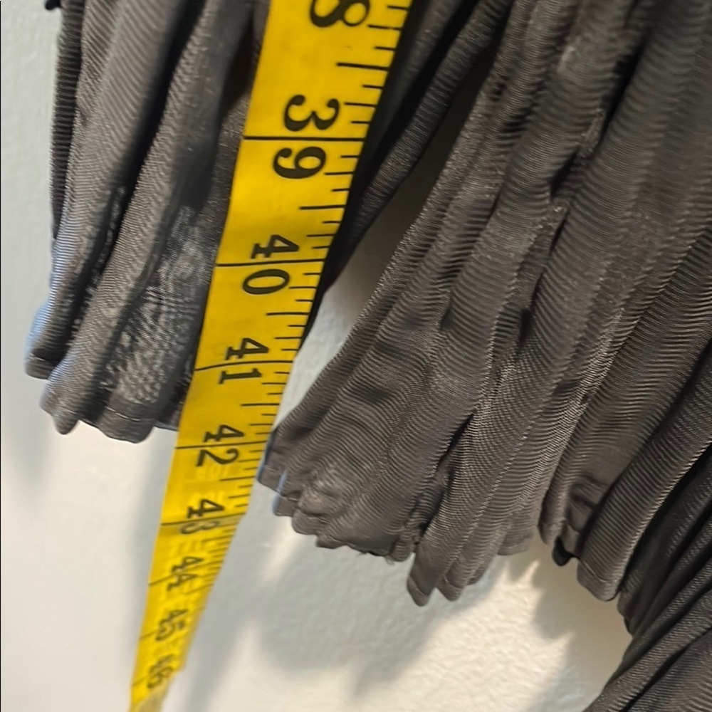 ALqUEMA Gray Box Pleated Ruffled Maxi Wide Legged Fabulous Pants - Picture 6 of 14